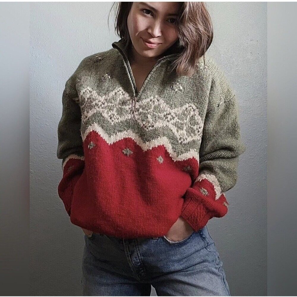 Willie Collection Cowichan Wool Sweater Red,‎ Green Size Small